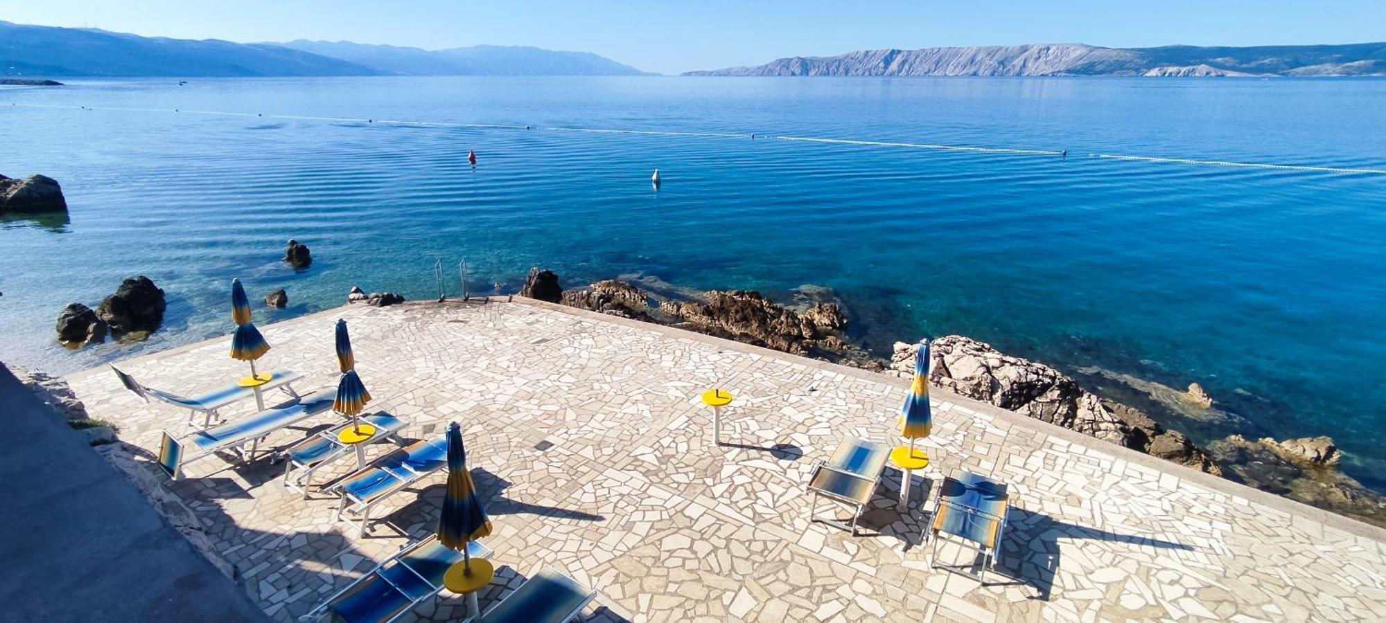 Apartments Maricic 200 Meters From The Beach Novi Vinodolski Esterno foto